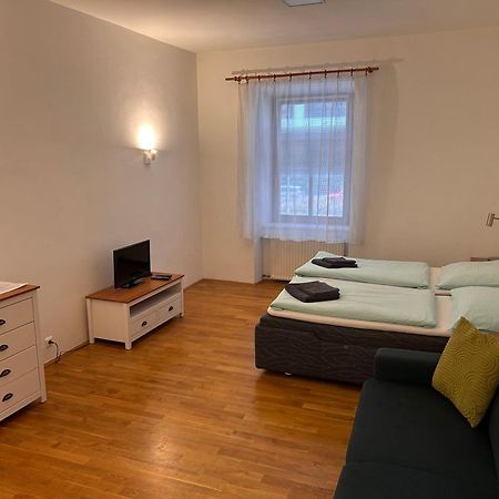 Apartments Karlin Praga Exterior foto